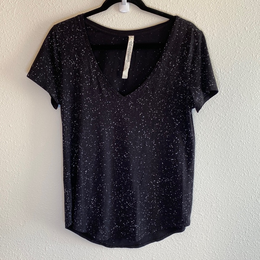 Lululemon Love V Neck T-Shirt